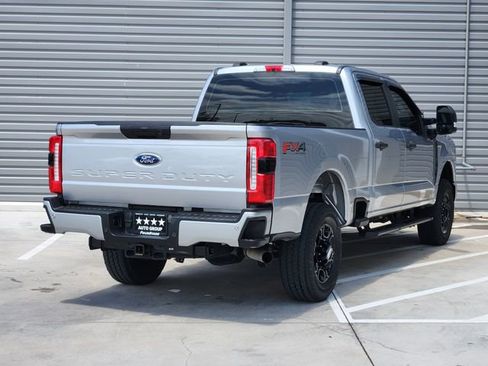 Used 2024 Ford F250 XL w/ STX Appearance Package AWD/4WD image 8