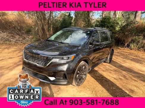 Certified 2024 Kia Carnival SX image 3