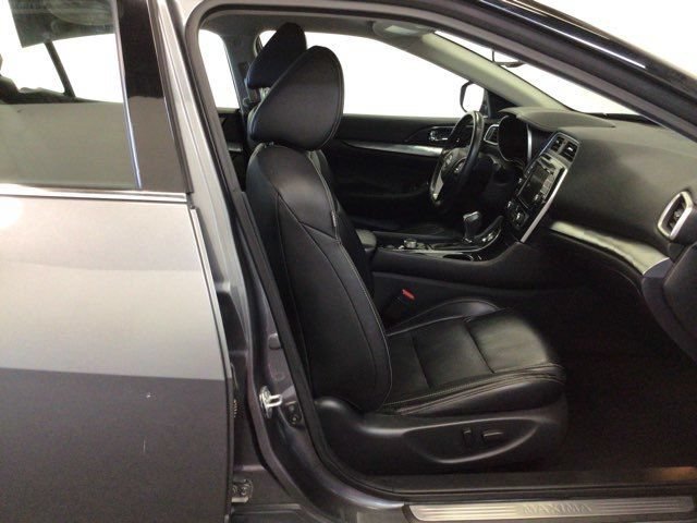 Used 2023 Nissan Maxima SV w/ Floor Mat Group FWD image 8
