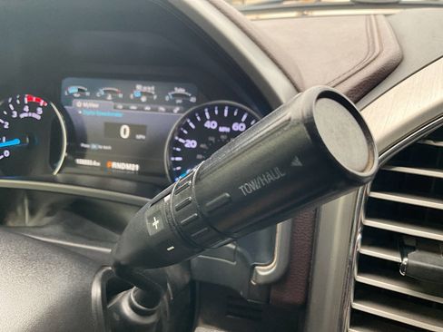 Used 2017 Ford F250 Platinum w/ Platinum Ultimate Package image 40