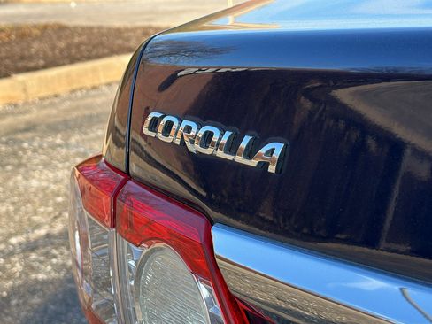 Used 2012 Toyota Corolla L image 9