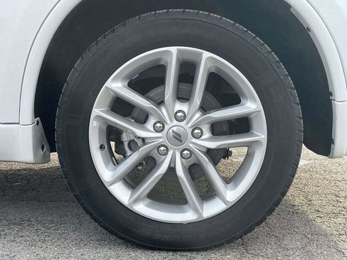 Used 2023 Dodge Durango GT image 11