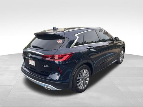 Used 2025 INFINITI QX50 Luxe w/ Cargo Package AWD/4WD image 7
