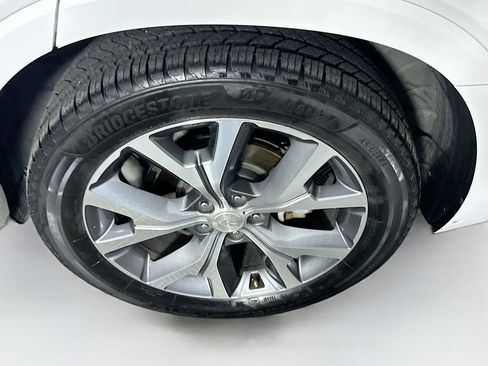 Used 2021 Hyundai Palisade Limited image 11