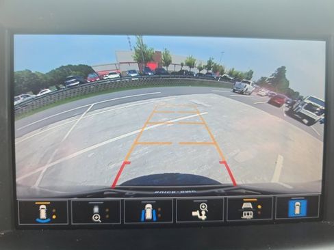 Used 2022 GMC Terrain SLT w/ Infotainment Package II image 23