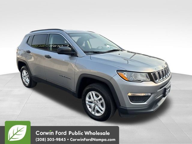 Used 2020 Jeep Compass Sport AWD/4WD image 3