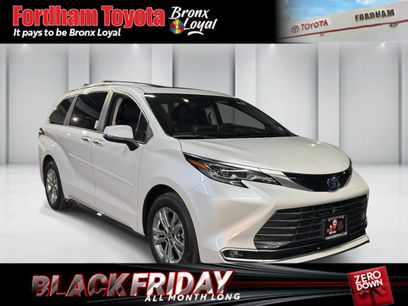 Used 2024 Toyota Sienna Platinum