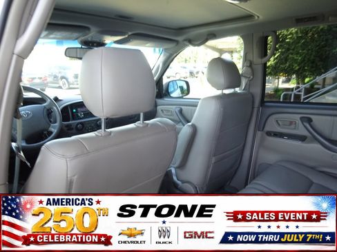Used 2006 Toyota Sequoia Limited RWD image 19