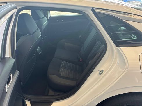 New 2026 Kia K5 LXS FWD image 10
