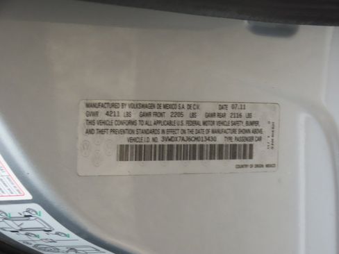 Used 2012 Volkswagen Jetta SE FWD image 30