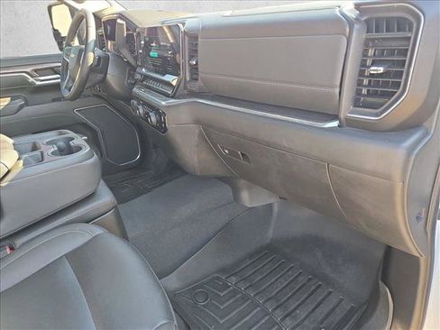 Used 2024 Chevrolet Silverado 2500 LTZ AWD/4WD image 22
