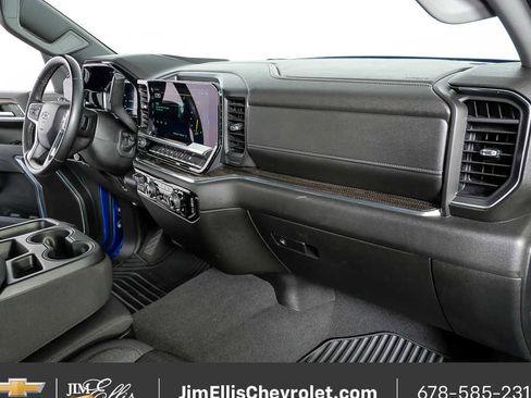 Used 2024 Chevrolet Silverado 1500 RST image 21