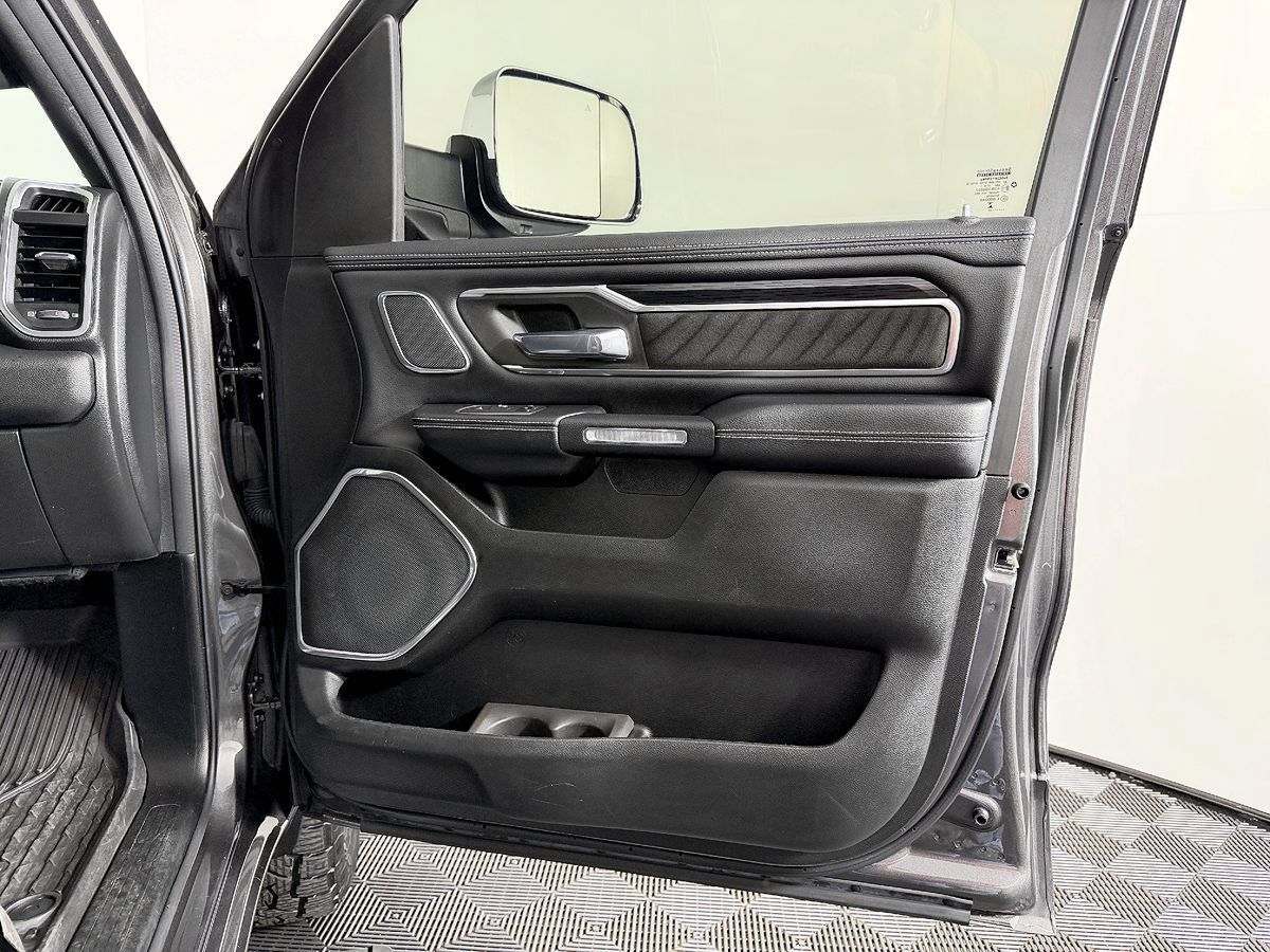 Used 2023 RAM 1500 Laramie AWD/4WD image 69