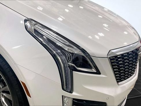 Used 2021 Cadillac XT5 Premium Luxury AWD/4WD image 29