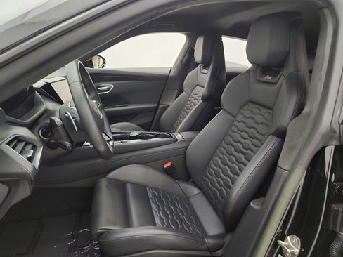 Used 2023 Audi RS e-tron GT w/ Ceramic Brake Package image 13