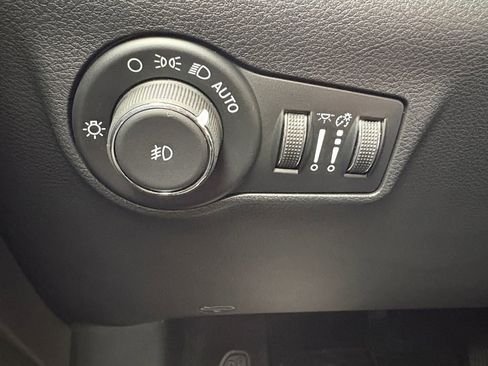 New 2026 Jeep Compass Latitude image 12