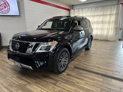 Used 2020 Nissan Armada Platinum image 1