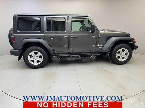 Used 2019 Jeep Wrangler Unlimited Sport S AWD/4WD image 6