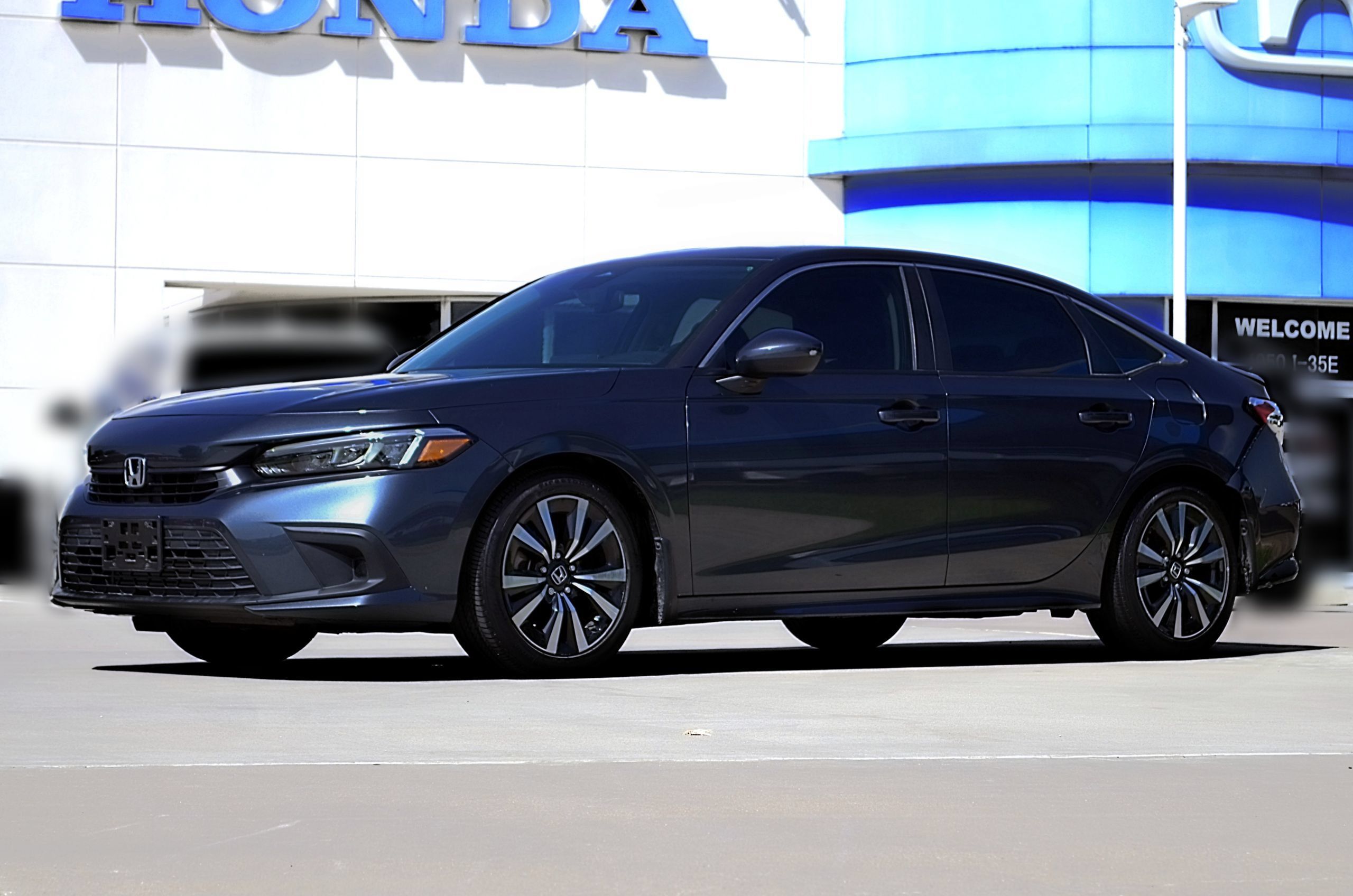 Used 2024 Honda Civic EX image 1