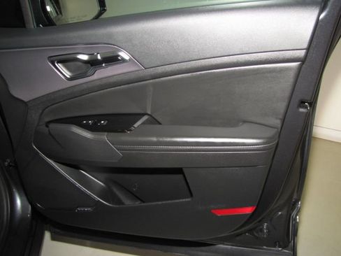 Used 2024 Kia Sportage SX FWD image 21