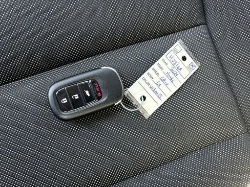 Used 2024 Honda CR-V LX image 29