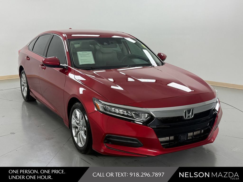 Used 2018 Honda Accord LX image 4