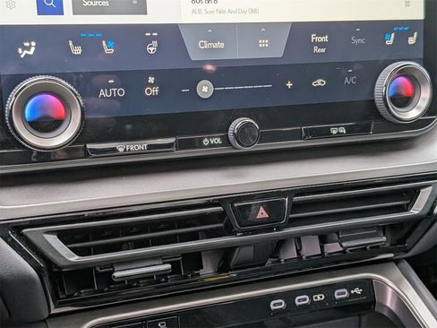 Used 2024 Lexus TX 350 FWD image 24