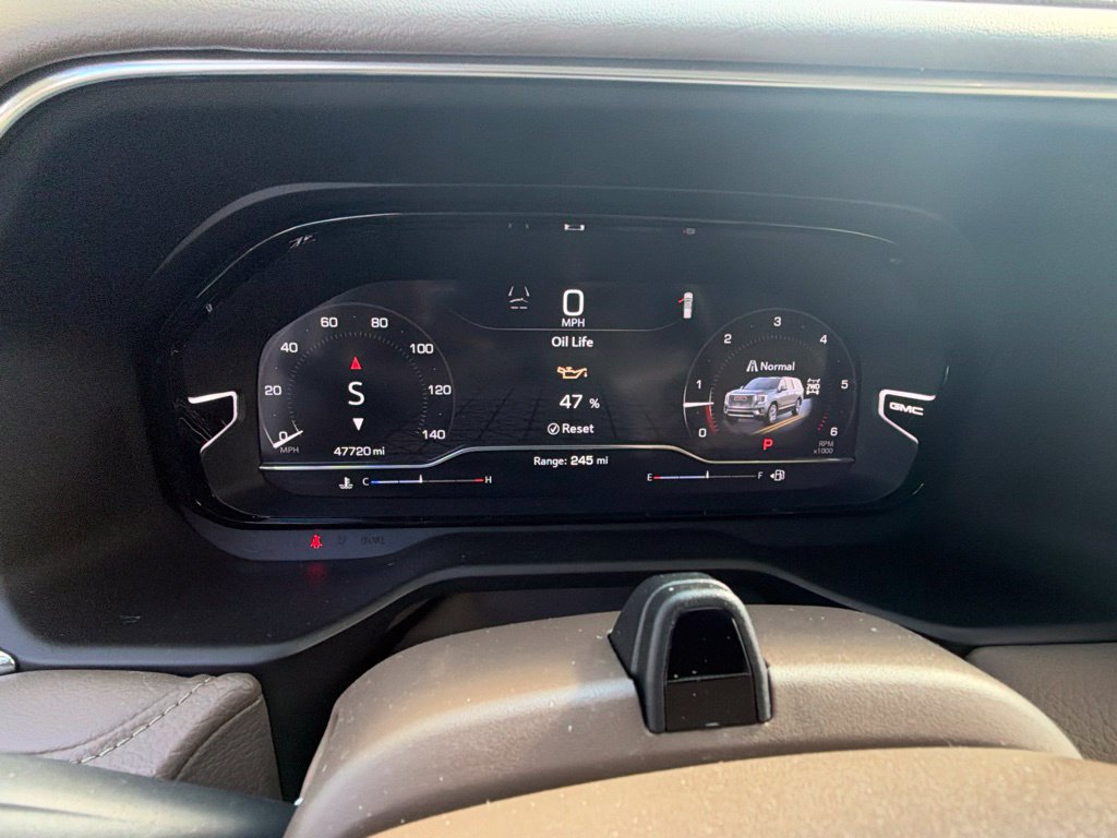 Used 2024 GMC Yukon XL Denali w/ Advanced Technology Package AWD/4WD image 23