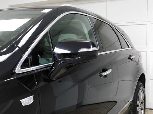Used 2021 Cadillac XT5 Premium Luxury AWD/4WD image 15