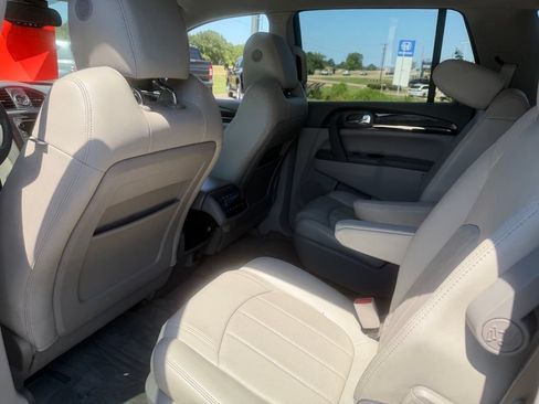 Used 2017 Buick Enclave Premium w/ Trailering Package FWD image 17