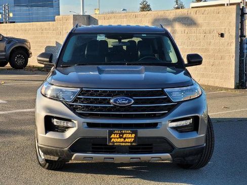 Certified 2024 Ford Explorer XLT w/ Equipment Group 202A image 2