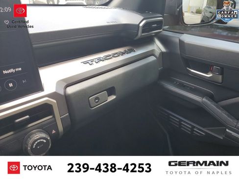 Used 2025 Toyota Tacoma TRD Sport AWD/4WD image 35