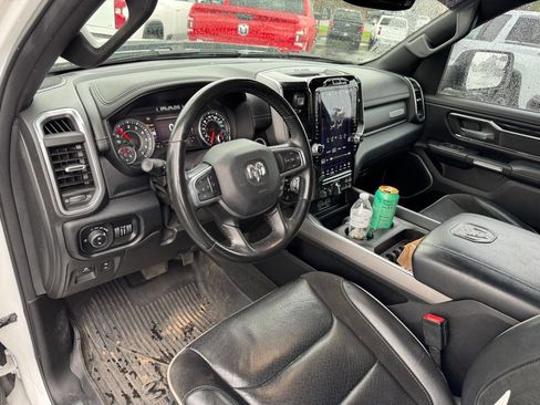 Used 2022 RAM 1500 Laramie w/ Sport Appearance Package AWD/4WD image 13