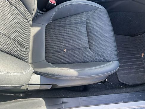 Used 2022 Subaru Forester Premium image 18