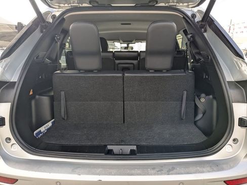 Used 2024 Mitsubishi Outlander SE image 25