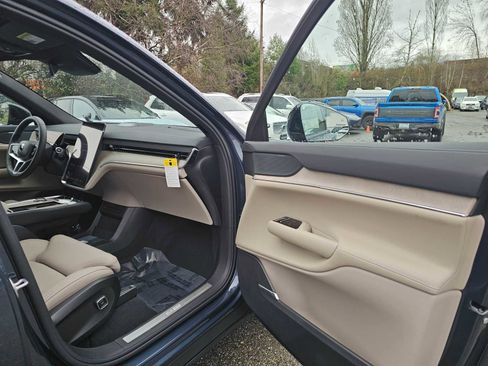 New 2026 Volvo EX90 Ultra image 12