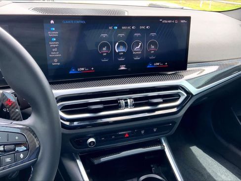 Used 2024 BMW M2 w/ Lighting Package image 6