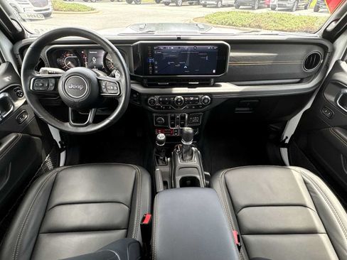 Used 2024 Jeep Wrangler Unlimited Rubicon 392 AWD/4WD image 20