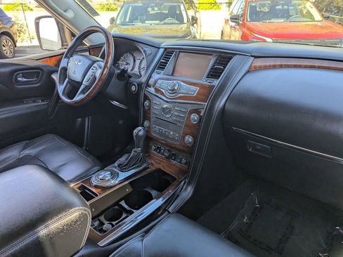 Used 2016 INFINITI QX80 2WD w/ Deluxe Technology Package image 13