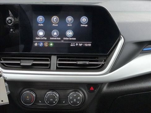 Certified 2024 Chevrolet Trax LS w/ LS Convenience Package FWD image 14