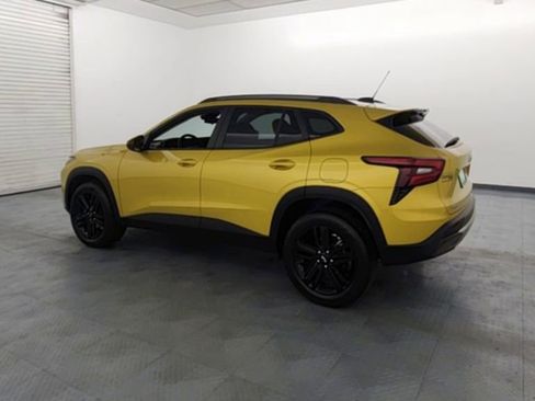 Used 2025 Chevrolet Trax ACTIV image 6