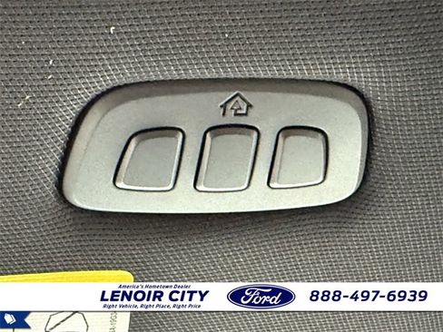 Used 2025 Ford F150 Lariat w/ Equipment Group 501A Mid image 35