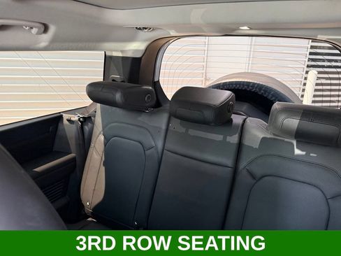 Used 2024 Land Rover Defender 130 X-Dynamic SE AWD/4WD image 16
