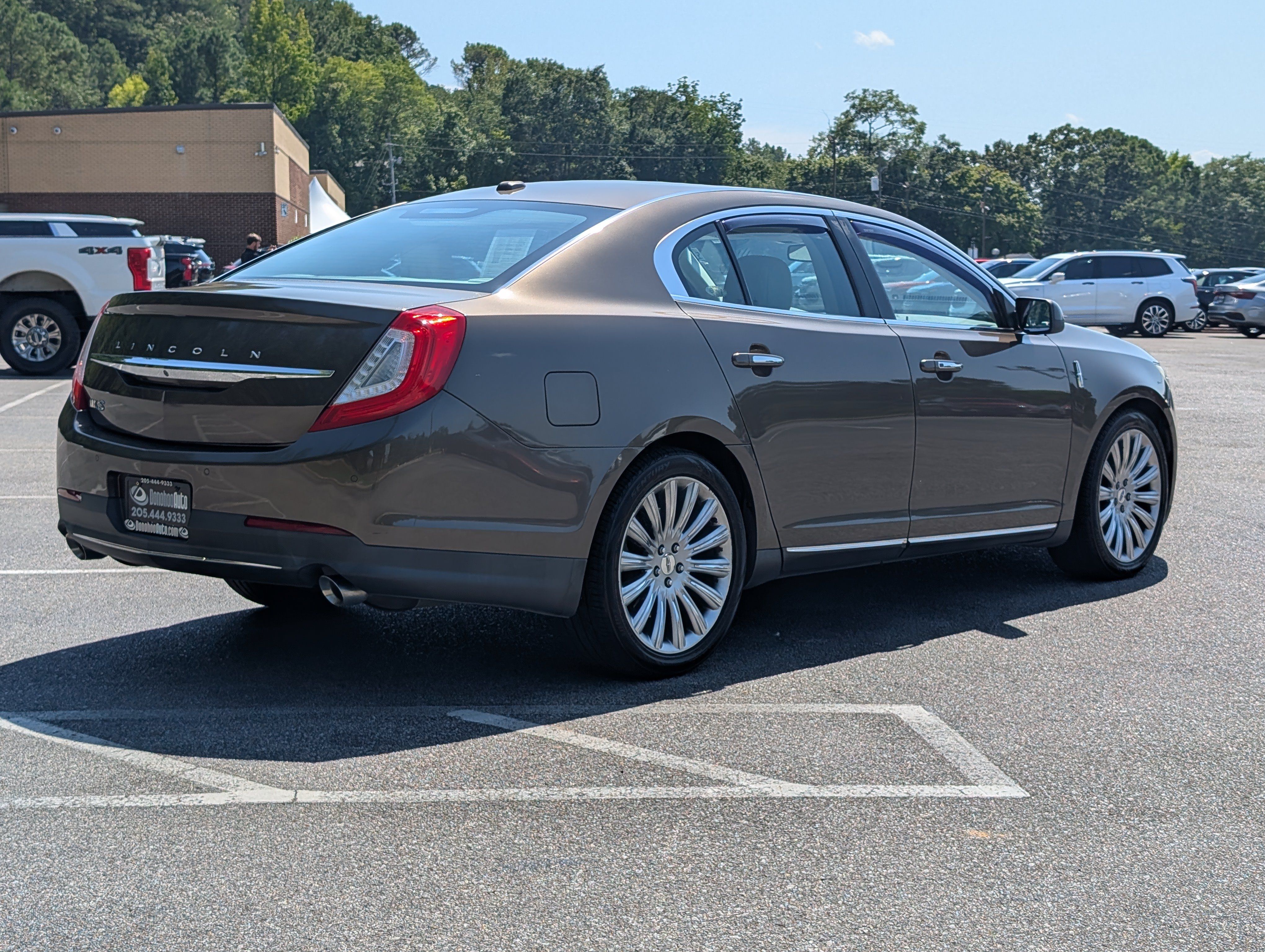 Used 2015 Lincoln MKS w/ Equipment Group 101A FWD image 7