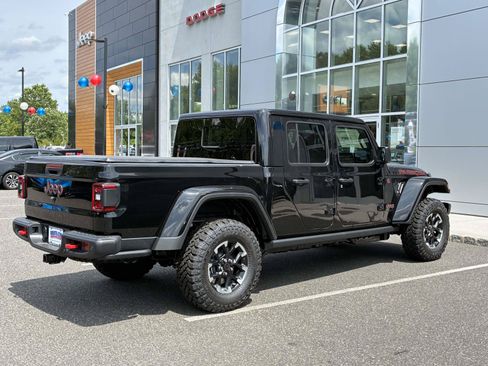 New 2026 Jeep Gladiator Rubicon AWD/4WD image 4