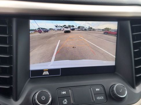 Used 2023 GMC Acadia Denali image 28