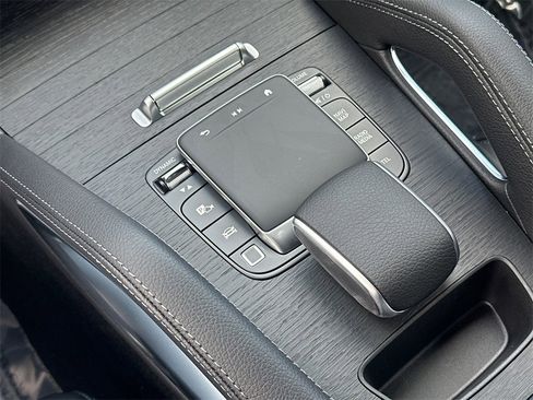 New 2026 Mercedes-Benz GLE 450 4MATIC image 33