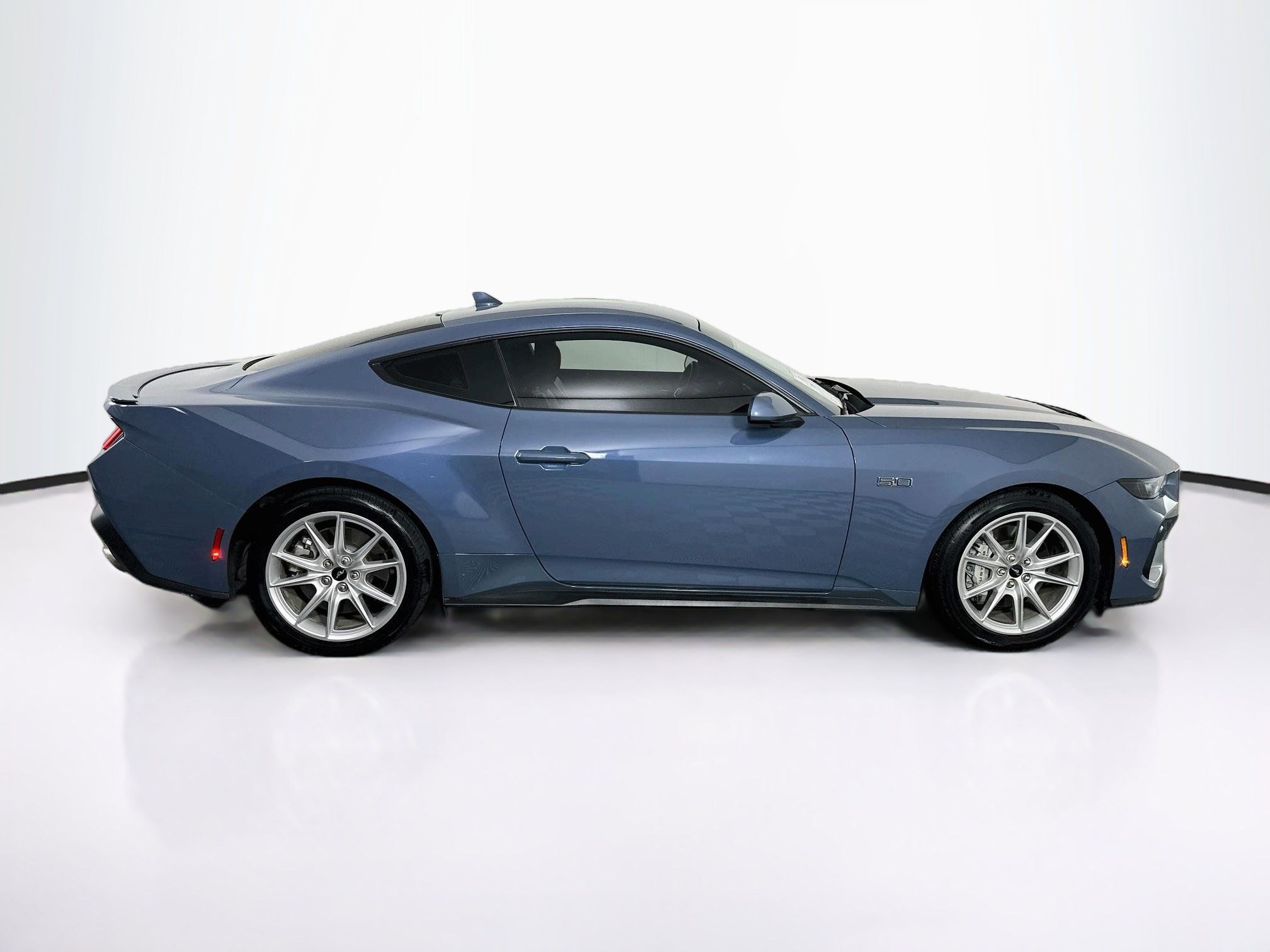 Used 2025 Ford Mustang GT Premium RWD image 10