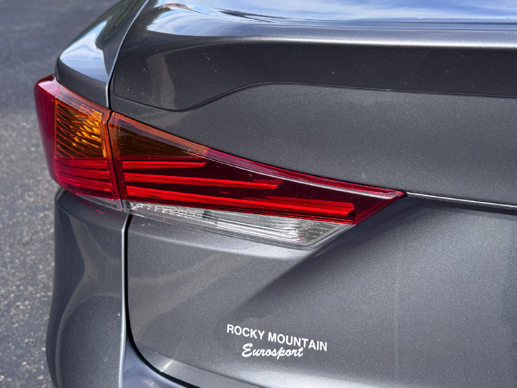 Used 2019 Lexus IS 300 AWD image 8