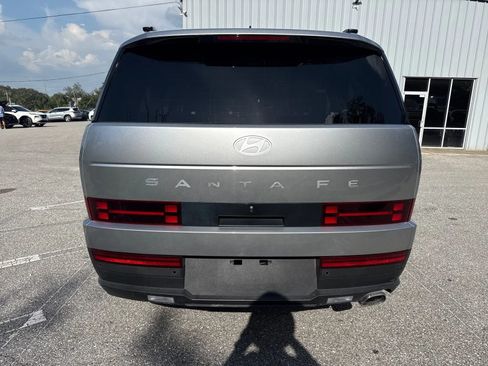 Used 2025 Hyundai Santa Fe SEL FWD image 9